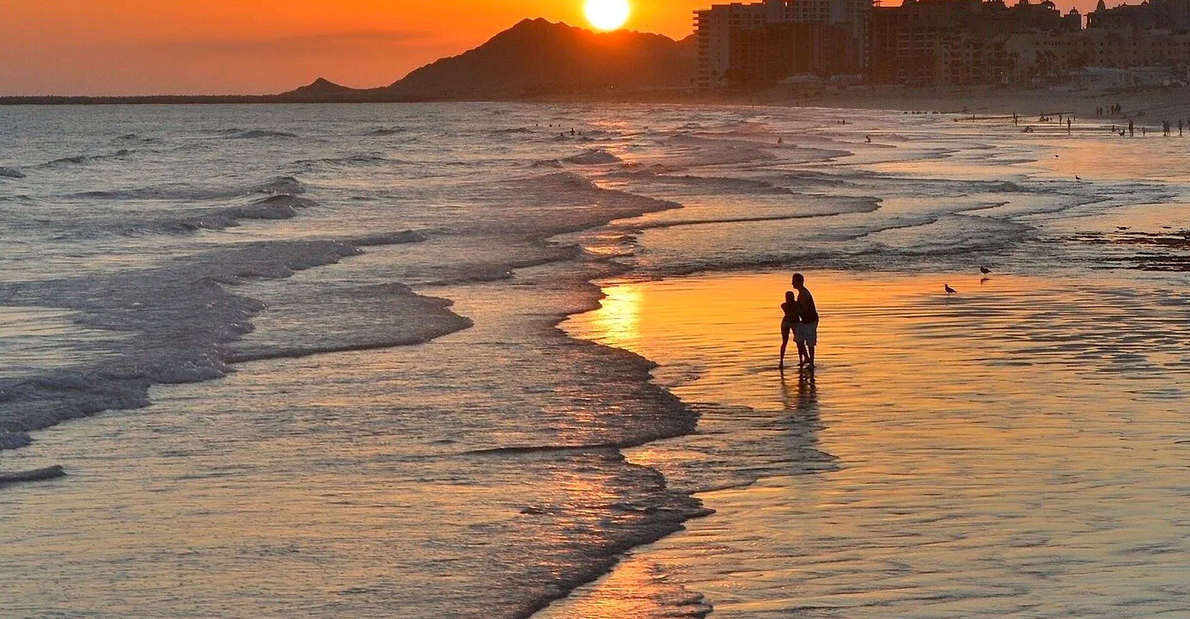 Sunset over the beach at Puerto Peñasco